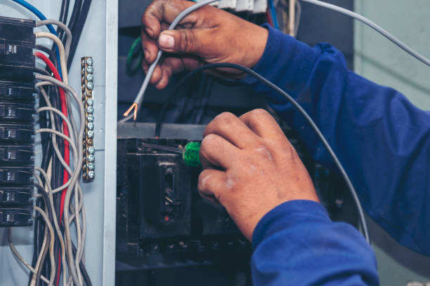 Best Emergency Electrical Repair  in Clearview, WA